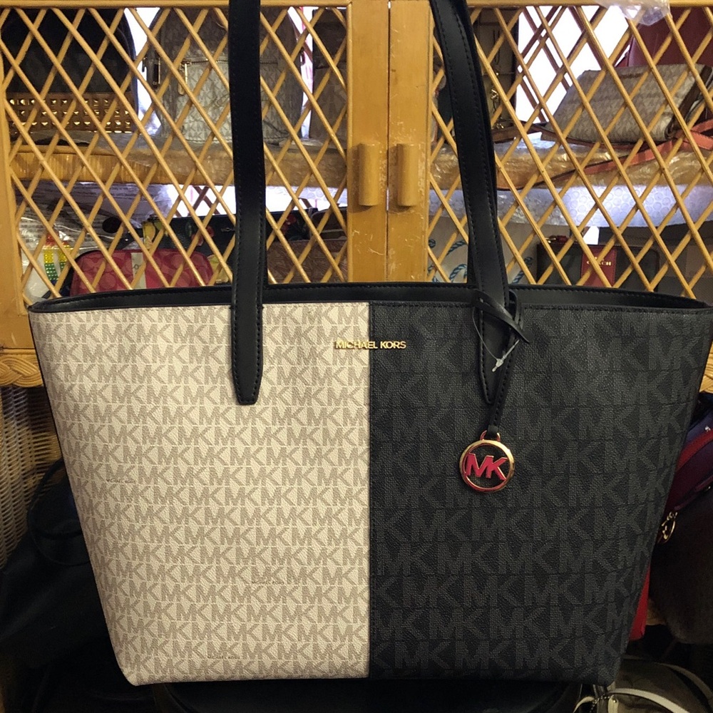 Michael Kors Two-Tone Black and Cream Tote